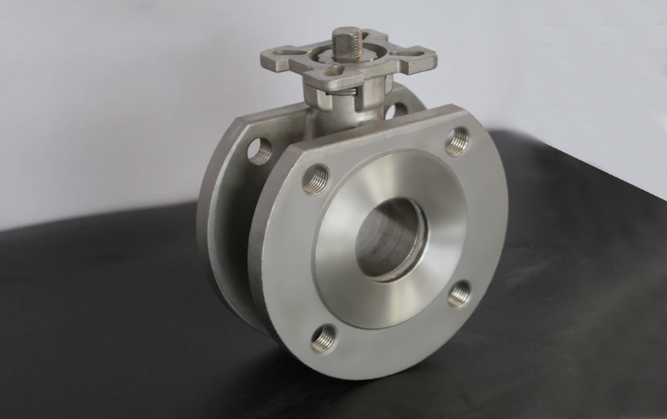 對(duì)夾式高平臺(tái)球閥適用于Class150、PN1.0～2.5MPa、-29~180℃的管路上，用于截?cái)嗷蚪油ü苈分械慕橘|(zhì)